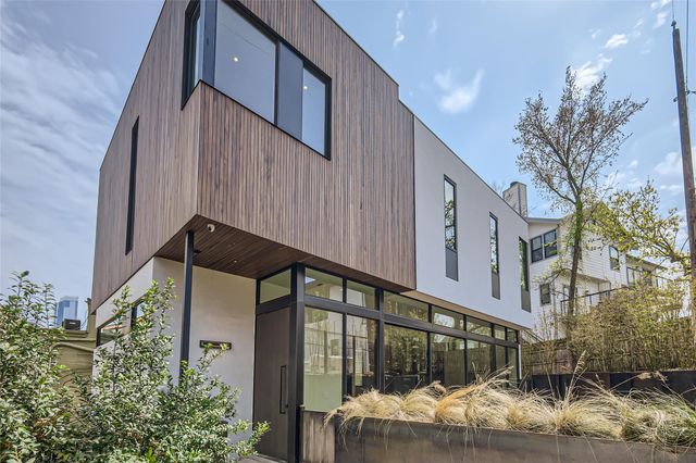 1315 W 9th ST B, Austin, TX 78703