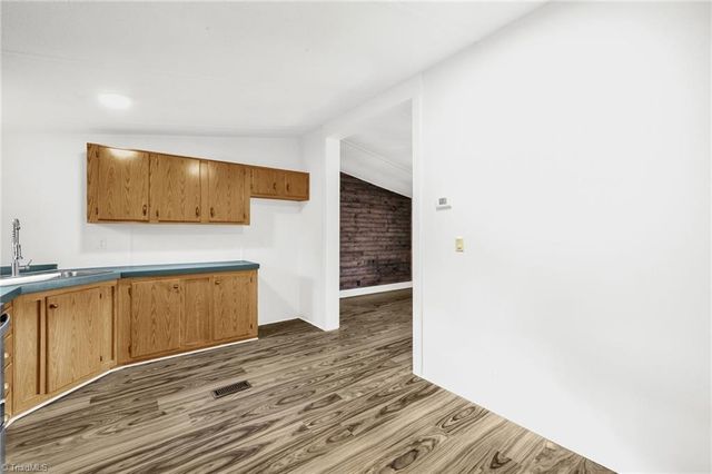 184 Kids Lane, Mayodan, NC 27027