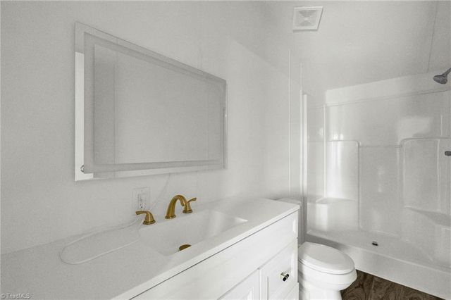 184 Kids Lane, Mayodan, NC 27027