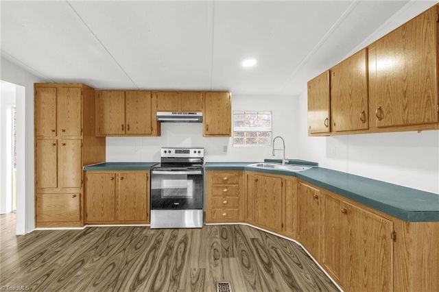 184 Kids Lane, Mayodan, NC 27027