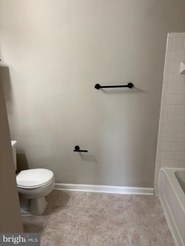 12294 DAPPLE GRAY CT, Woodbridge, VA 22192