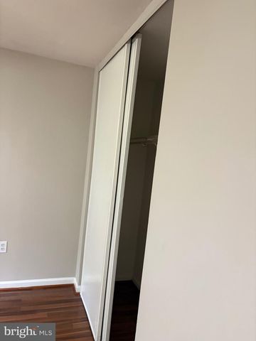 12294 DAPPLE GRAY CT, Woodbridge, VA 22192
