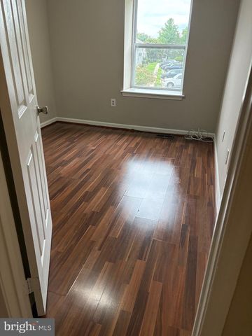 12294 DAPPLE GRAY CT, Woodbridge, VA 22192