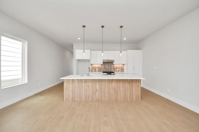 13105 Moncloa Drive, Houston, TX 77047