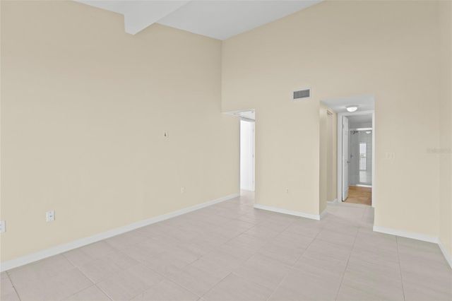 1511 PELICAN POINT DRIVE 279, Sarasota, FL 34231