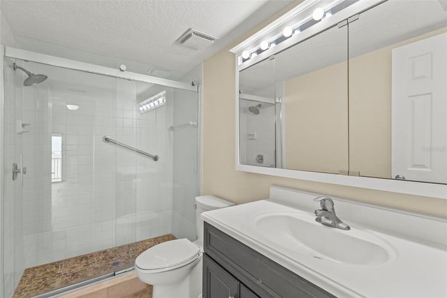 1511 PELICAN POINT DRIVE 279, Sarasota, FL 34231