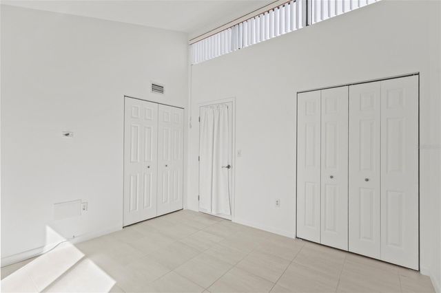 1511 PELICAN POINT DRIVE 279, Sarasota, FL 34231