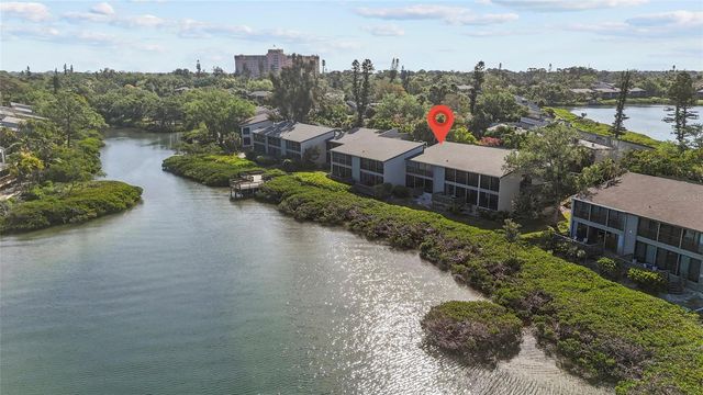1511 PELICAN POINT DRIVE 279, Sarasota, FL 34231