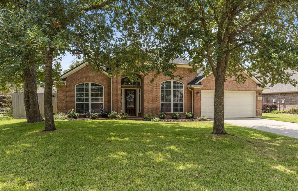 2506 Royal Highlands Lane, Conroe, TX 77304