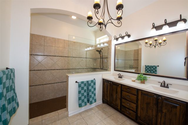 1008 Lone Ivory Trail, Arlington, TX 76005