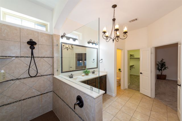 1008 Lone Ivory Trail, Arlington, TX 76005