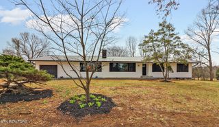 212 Copenhaver Rd Rd, Lenoir City, TN 37771