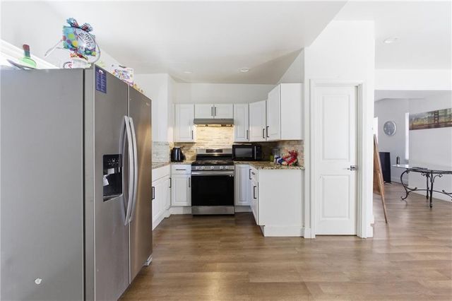 751 Stewart Avenue, Kansas City, KS 66101