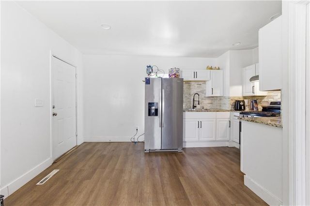 751 Stewart Avenue, Kansas City, KS 66101