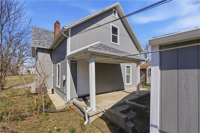 751 Stewart Avenue, Kansas City, KS 66101