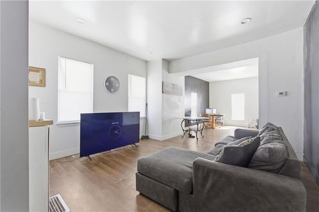 751 Stewart Avenue, Kansas City, KS 66101