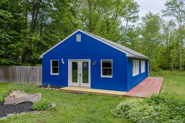 5319 Searsville Road, Pine Bush, NY 12566