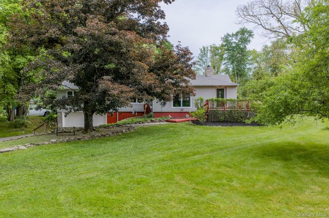 5319 Searsville Road, Pine Bush, NY 12566