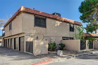 311 Brookside Lane B, Las Vegas, NV 89107