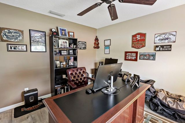 587 Cottonwood Road, Sebastian, FL 32958