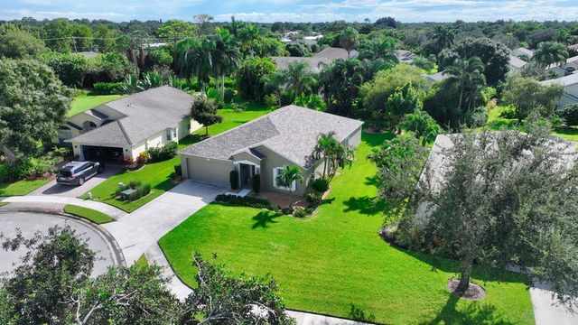 587 Cottonwood Road, Sebastian, FL 32958