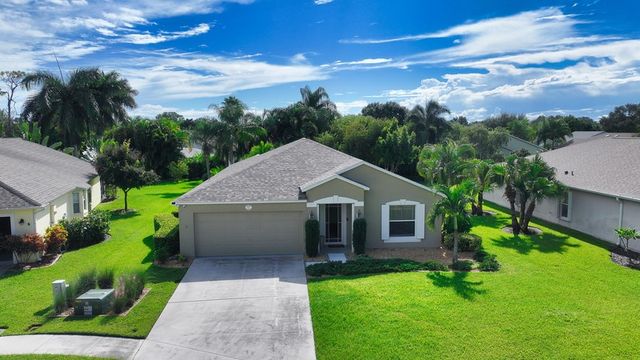 587 Cottonwood Road, Sebastian, FL 32958