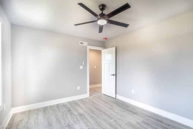 1829 Broadstreet RD, Hampton, VA 23666