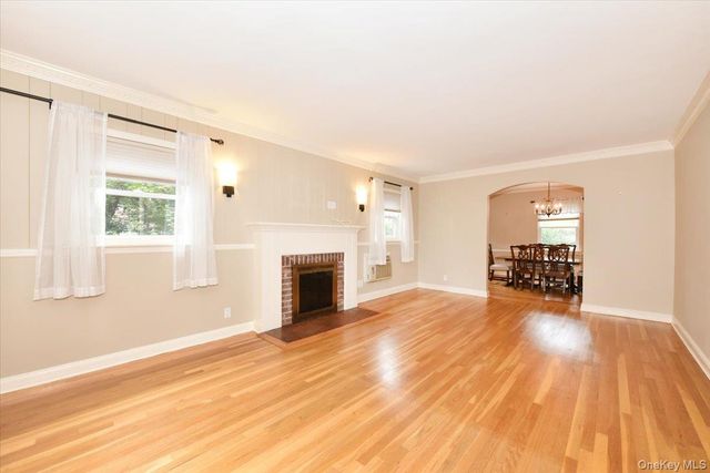 7503 196th Street, Fresh Meadows, NY 11366