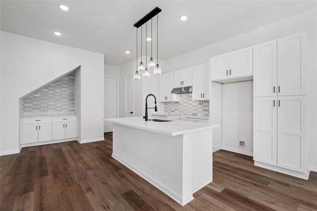 7938 Kenton Street, Houston, TX 77028