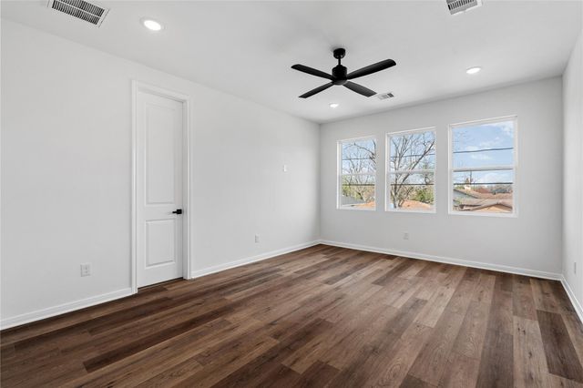 7938 Kenton Street, Houston, TX 77028