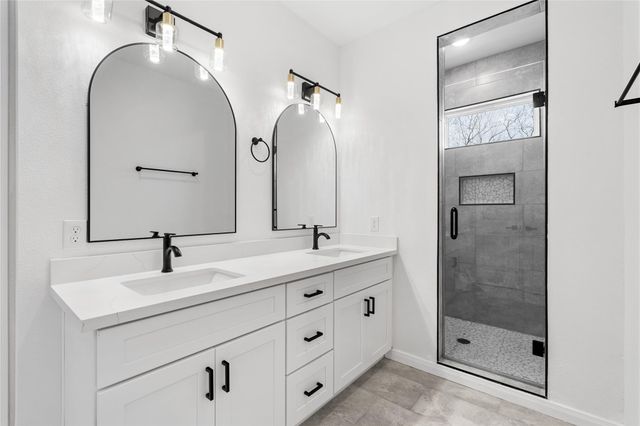 7938 Kenton Street, Houston, TX 77028