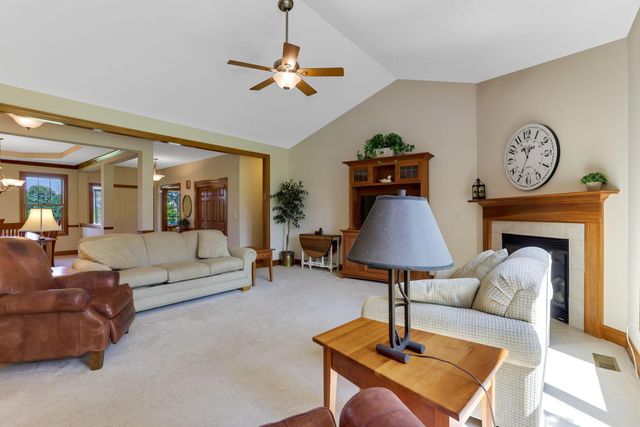 13254 Brandon Mill Drive NW, Pataskala, OH 43062