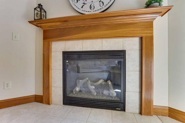 13254 Brandon Mill Drive NW, Pataskala, OH 43062