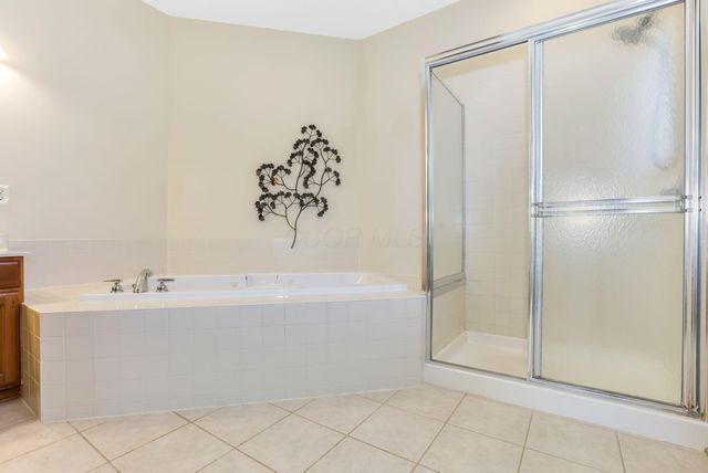 13254 Brandon Mill Drive NW, Pataskala, OH 43062