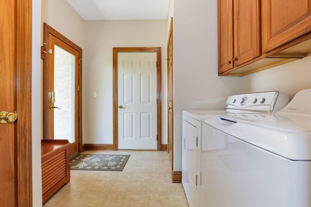 13254 Brandon Mill Drive NW, Pataskala, OH 43062