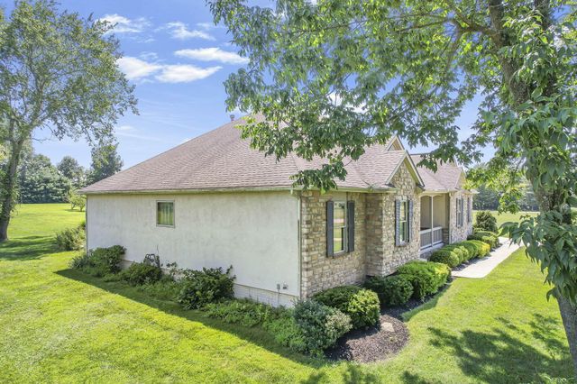 13254 Brandon Mill Drive NW, Pataskala, OH 43062