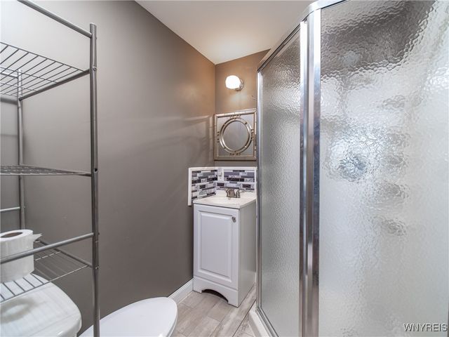 19 Hickory Street, Hanover, NY 14136