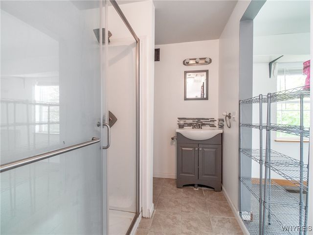 19 Hickory Street, Hanover, NY 14136