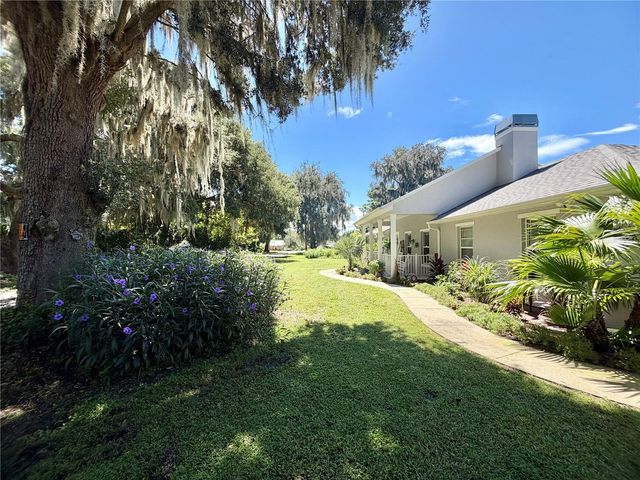 12854 NE 118TH TERRACE, Ocklawaha, FL 32179