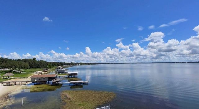 12854 NE 118TH TERRACE, Ocklawaha, FL 32179