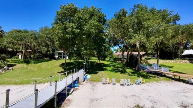 12854 NE 118TH TERRACE, Ocklawaha, FL 32179