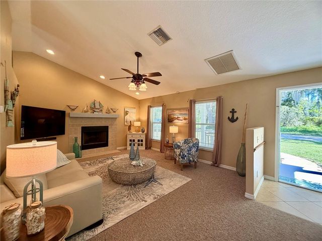 12854 NE 118TH TERRACE, Ocklawaha, FL 32179