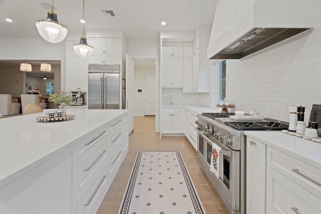 890 N PHELPS AVENUE, Winter Park, FL 32789