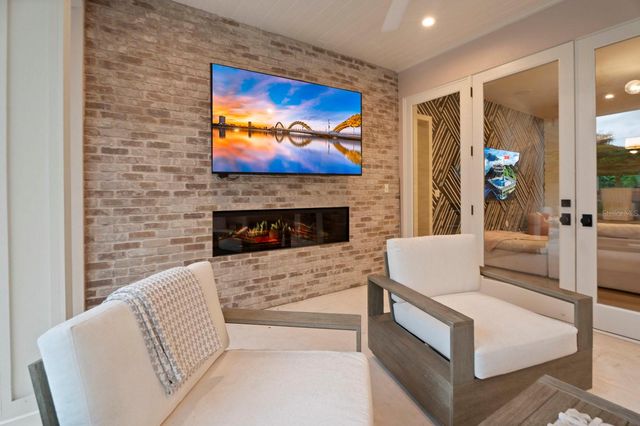 890 N PHELPS AVENUE, Winter Park, FL 32789