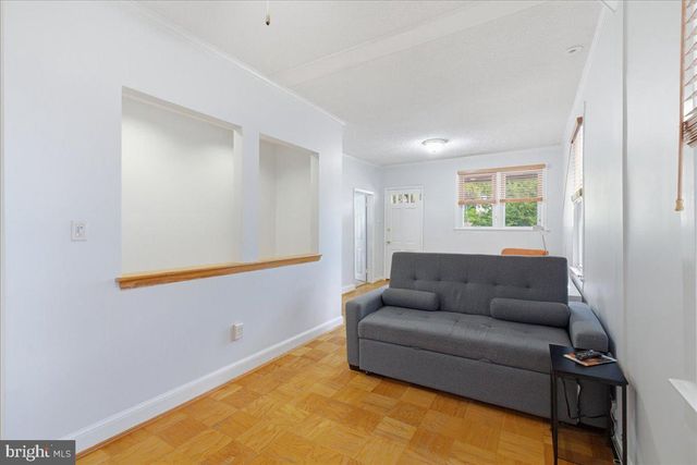 900 20TH ST S, Arlington, VA 22202