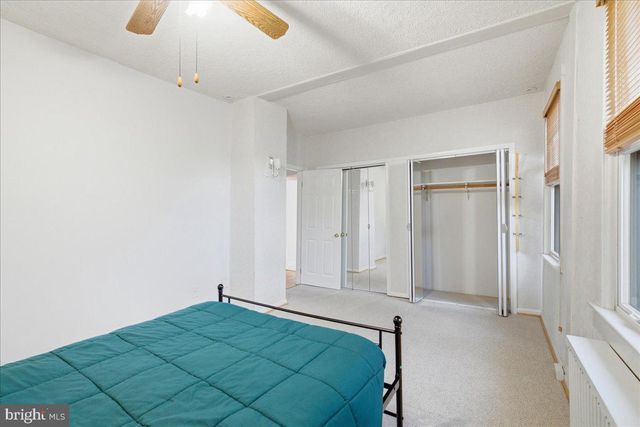 900 20TH ST S, Arlington, VA 22202