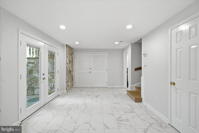 900 20TH ST S, Arlington, VA 22202