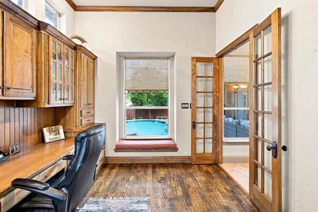 613 Sophie Lane, Colleyville, TX 76034