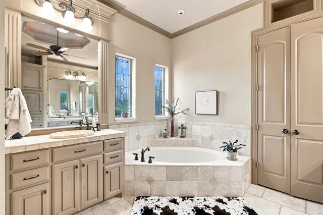 613 Sophie Lane, Colleyville, TX 76034