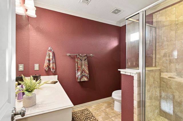 613 Sophie Lane, Colleyville, TX 76034